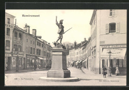 CPA Remiremont, Le Volontaire  - Remiremont