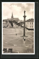 AK Trondheim, Marktplatz Mit Denkmal Aus Der Vogelschau  - Noorwegen