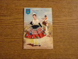 Carte Brodée "Au Pays Des Cigales - Provence" - Jeune Couple - Jeune Femme Costume Brodé/Tissu - 10,5x15cm Env. - Bestickt