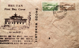 BHUTAN FDC 1966,  THE ROYAL MAJESTY JIGMI DORJI WANNGCHUCK, KING OF BHUTAN, HAND MADE PAPER FIRST DAY COVER, PALACE PICT - Bhután