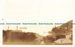 R111465 Old Postcard. Sea Ship And Mountains - Wereld