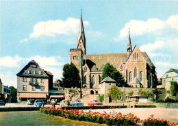 73867440 Olpe  Stadt Kurkoelner Platz Mit Kirche  - Autres & Non Classés