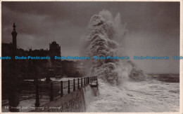 R112528 Rough Sea. Hastings. Judges Ltd. No 86. RP. 1913 - Monde