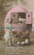 R110881 Greeting Postcard. A Gladsome Easter. Girl And Chick. RP. 1916 - Wereld