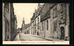 CPA Montoire, La Rue Saint-Laurent  - Autres & Non Classés