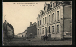 CPA Saint-Laurent-Des-Eaux, La Mairie Et La Grande Rue  - Otros & Sin Clasificación