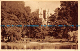 R111570 London. Westminster Abbey Towers From St. James Park. Photochrom. No V35 - Autres & Non Classés