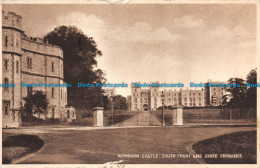 R111588 Windsor Castle South Front And State Entrance - Welt