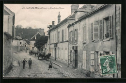 CPA La Ferté-Milon, Rue Saint-Waast  - Other & Unclassified
