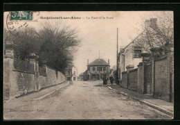 CPA Guignicourt-sur-Aisne, La Place Et La Poste  - Otros & Sin Clasificación