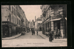 CPA Troyes, Rue Juvénal Des Ursins  - Troyes