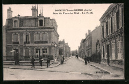 CPA Romilly-sur-Seine, Rue Du Premier Mai, La Poste  - Romilly-sur-Seine