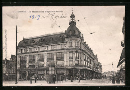 CPA Troyes, La Maison Des Magasins-Réunis  - Troyes