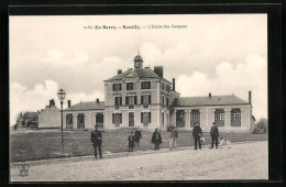 CPA Reuilly, L`Ecole Des Garcons  - Autres & Non Classés