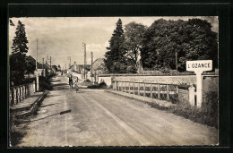 CPA Clion-sur-Indre, Rue Du Pont De Martillet  - Autres & Non Classés