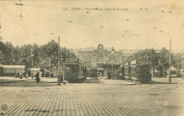 69)   LYON  -  Place Carnot Gare De Perrache  ( Tramway ) - Lyon 2