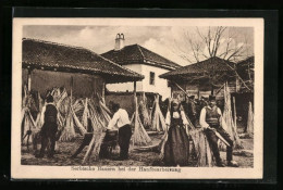 AK Serbische Bauern In Tracht Bei Der Hanfbearbeitung  - Non Classés