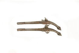 Pair Of Middle Eastern Flint Lock Pistols - Armas De Colección