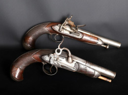 Two Original Spanish Patilla Miquelet Pistols - Armas De Colección