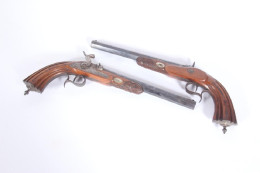 Pair Early 19th Cent French Acier Dueling Pistols - Armas De Colección