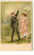 N°16347 - Carte Gaufrée - Couple Trinquant - Sonstige & Ohne Zuordnung