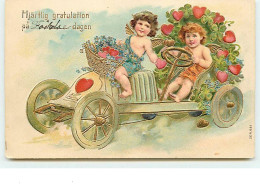 N°10748 - Carte Fantaisie Gaufrée - Angelots Roulant Dans Une Automobile - Anniversaire