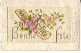 N°17401 - Carte Brodée - Bonne Fête - Avion Décoré De Fleurs - Bestickt