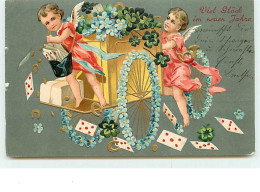 N°8595 - Carte Fantaisie Gaufrée - Angelots Distribuant Du Courrier - New Year