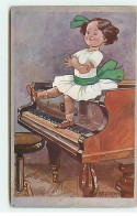 N°18448 - Bszegka - Fillette Assise Sur Un Piano - Autres & Non Classés