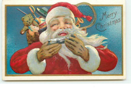 N°16268 - Carte Gaufrée - Merry Christmas - Père Noël Portant Une Hotte Remplie De Cadeaux - Other & Unclassified