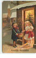 N°16275 - Carte Gaufrée - Vroolijk Kerstfeest - Jeune Homme Apportant Des Pommes à Une Jeune Fille - Other & Unclassified