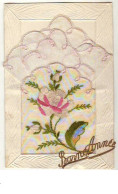 N°8611 - Carte Brodée Avec Pochette - Bonne Année - Rose - Bestickt