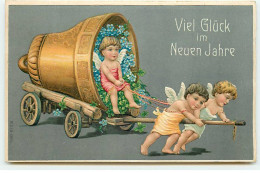 N°22933 - Carte Gaufrée - Viel Glück Im Neuen Jahre - Anges Tirant Une Cloche Remplie De Myosotis - Neujahr