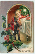 N°20685 - Carte Gaufrée - Frohliche Weihnachten - Enfant Prenant Une Pomme Sur Une Table - Andere & Zonder Classificatie