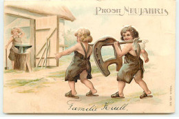 N°20674 - SER 507 N°2941 - Carte Gaufrée - Prosit Neujahr - Angelots Portant Un Fer à Cheval - Forgeron - Nouvel An