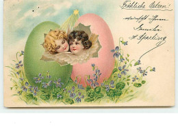 N°12927 - Frohliche Ostern - Deux Têtes D'anges Avec Des Oeufs - Pâques