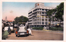 Viêt-Nam - Cochinchine  - SAIGON - Boulevard Charner En Face De L Hotel De Ville - Viêt-Nam