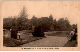 VIRY-CHATILLON: Un Coin Du Parc Du Pavillon Choiseul -  Bon état - Viry-Châtillon