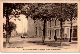 VIRY-CHATILLON: La Salle Des Fêtes Et Le Commissariat - Très Bon état - Viry-Châtillon