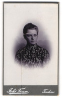 Fotografie Johs. Timm, Tondern, Aparte Junge Dame Im Portrait  - Anonymous Persons