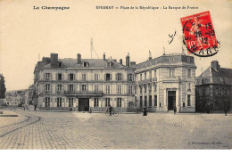 BANQUE DE FRANCE - EPERNAY : Place De La Republique, La Banque De France - Tres Bon Etat - Banken