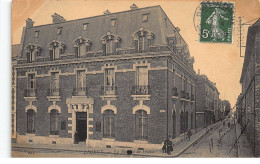 BANQUE DE FRANCE - LISIEUX : La Banque De France - Tres Bon Etat - Banche