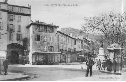 HYERES - Place De La Rade - Très Bon état - Hyeres