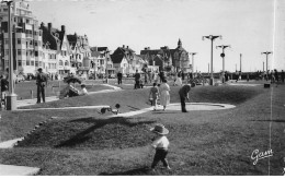 LE TOUQUET - PARIS PLAGE - Le Golf Miniature Sur La Digue - Très Bon état - Le Touquet