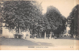 ISSOIRE - Avenue De La Gare - Très Bon état - Issoire