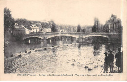 POITIERS - Le Pont Et Les Coteaux De Rochereuil - Vue Prise De L'Abreuvoir Du Pont Guillon - Très Bon état - Poitiers