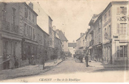 CHAGNY - Rue De La République - état - Chagny