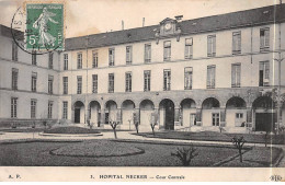 PARIS - Hopital Necker - Cour Centrale - Très Bon état - Salute, Ospedali