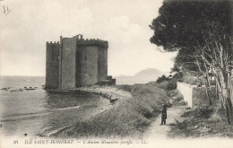 06-L ILE SAINT HONORAT MONASTERE-N°T5317-C/0161 - Other & Unclassified