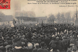 TROYES : Manifestation Des Vignerons Champenois De L'aube - Tres Bon Etat - Troyes